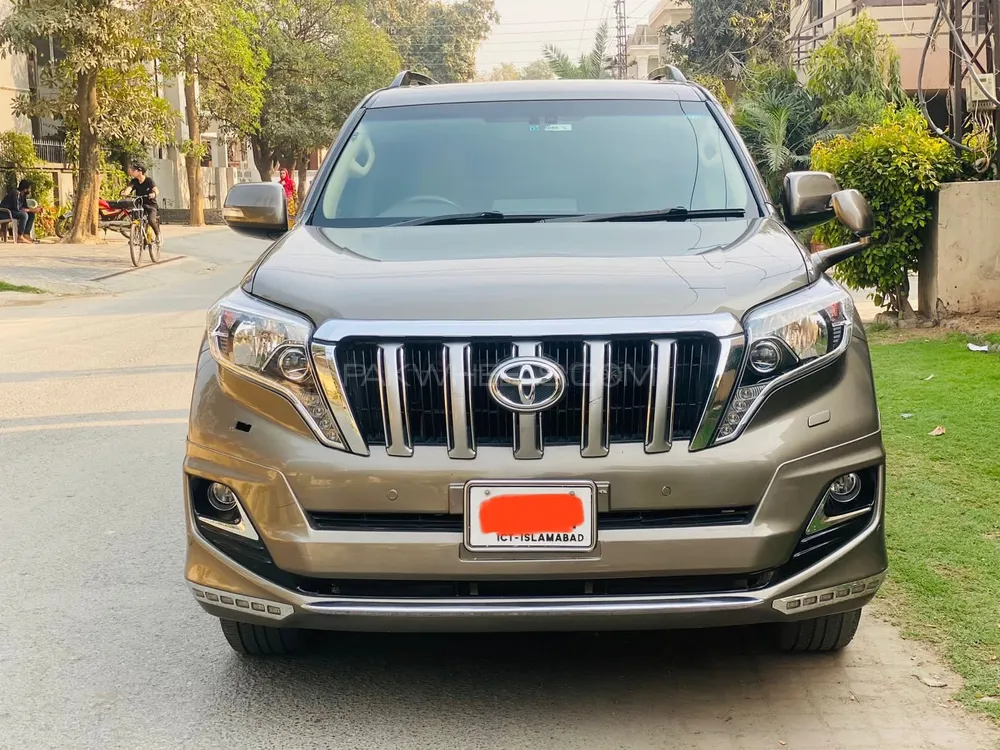 Toyota Prado 2013 for Sale in Lahore Image-1