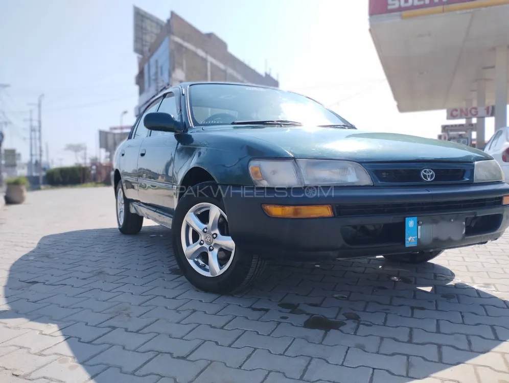 Toyota Corolla 2000 for Sale in Peshawar Image-1