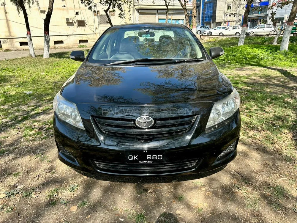 Toyota Corolla 2010 for Sale in Mardan Image-1