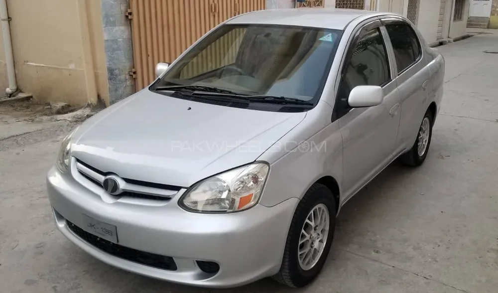 Toyota Platz 2003 for Sale in Jauharabad Image-1