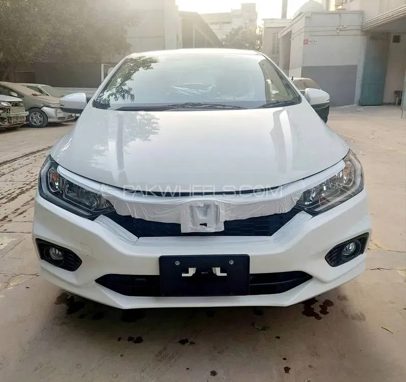 Honda City 2023 for Sale in Faisalabad Image-1
