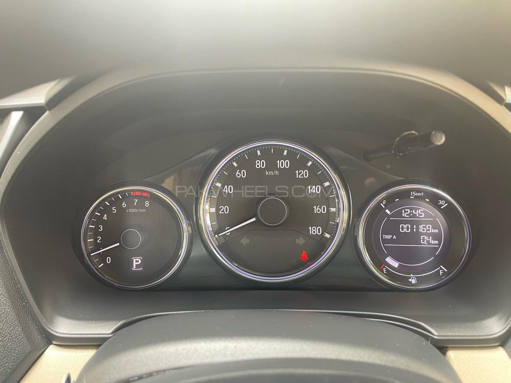 Honda BRV-S
Model 2022
Reg 2023
First Owner
White Colour
Glass Coated
100% Orignal
Push Start
Low Mileage 1100..!!

SIGNATURE AUTOS
KBWR
