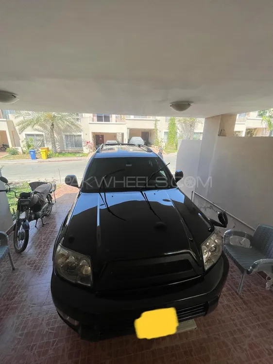 Toyota Surf 2005 for Sale in Karachi Image-1