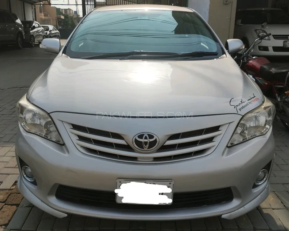 Toyota Corolla 2011 for Sale in Lahore Image-1