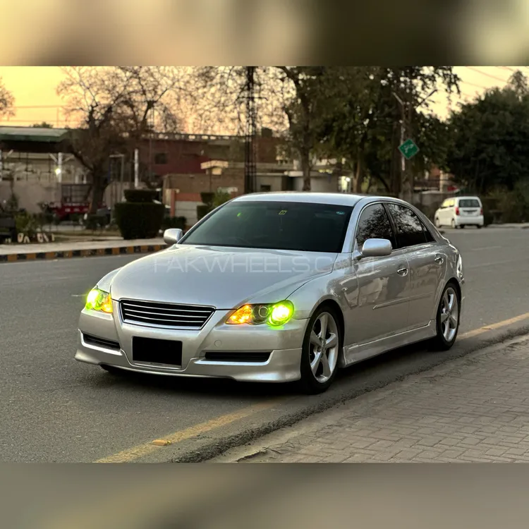 Toyota Mark X 2004 for Sale in Sargodha Image-1