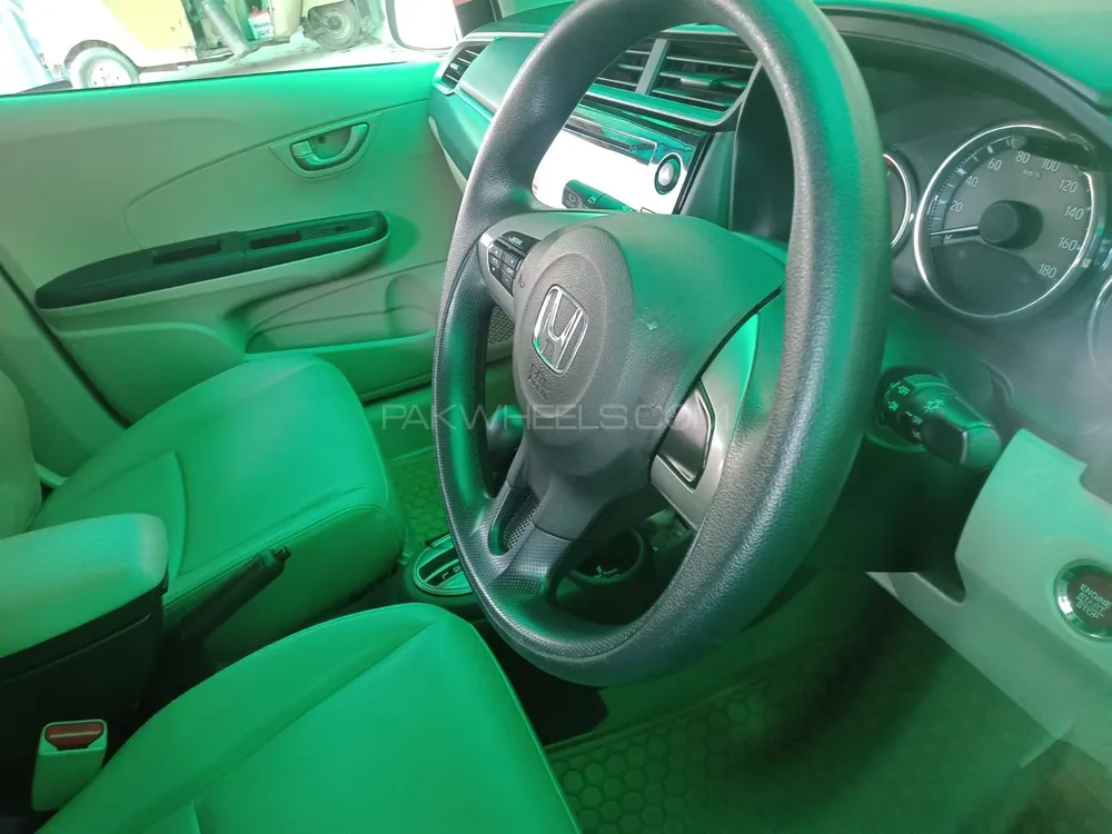 Honda BR-V 2020 for Sale in Lahore Image-1
