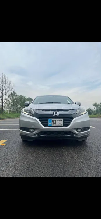 Honda Vezel 2014 for Sale in Islamabad Image-1