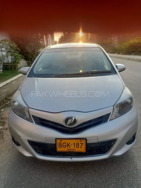 Toyota Vitz F 1.0 2013 For Sale In Karachi 