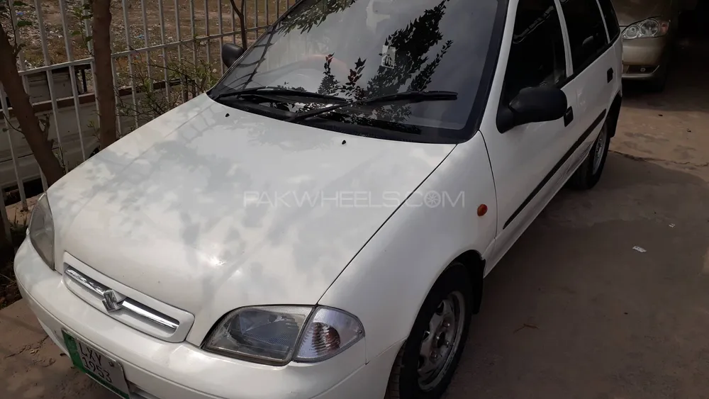 Suzuki Cultus 2001 for Sale in Peshawar Image-1