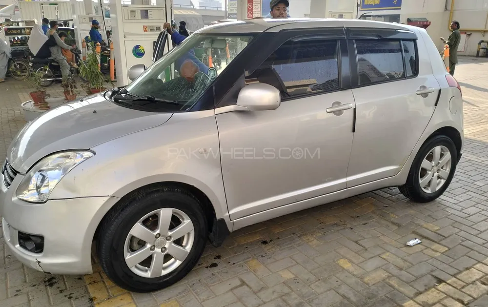 Suzuki Swift 2018 for Sale in Karachi Image-1