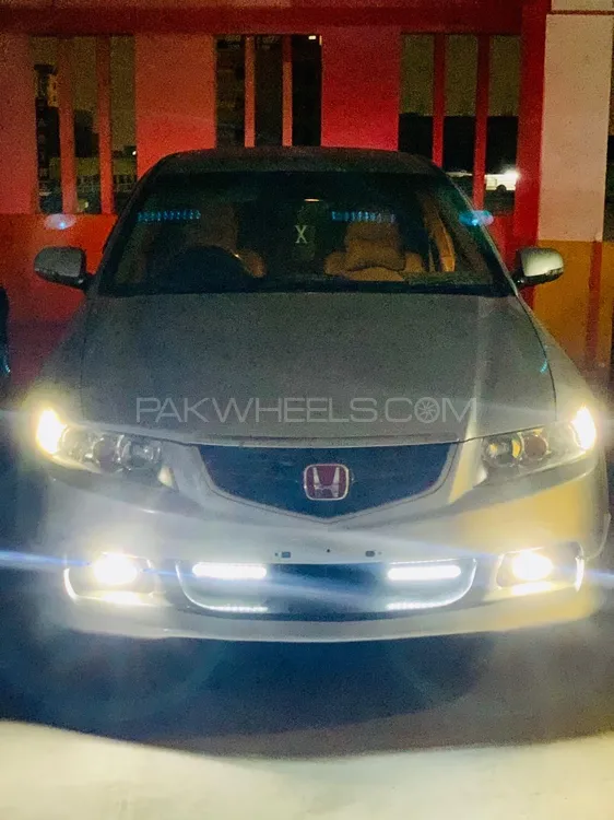Honda Accord 2004 for Sale in Karachi Image-1