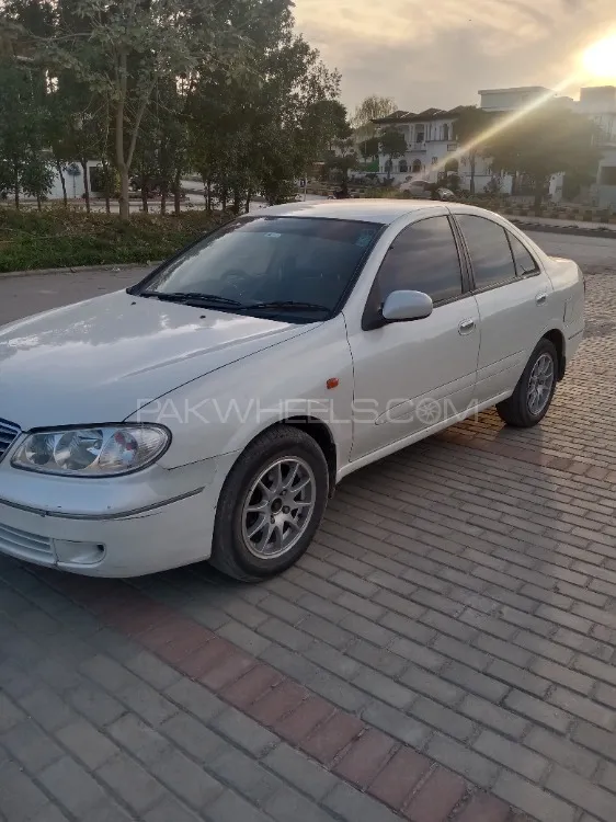 Nissan Sunny 2005 for Sale in Islamabad Image-1