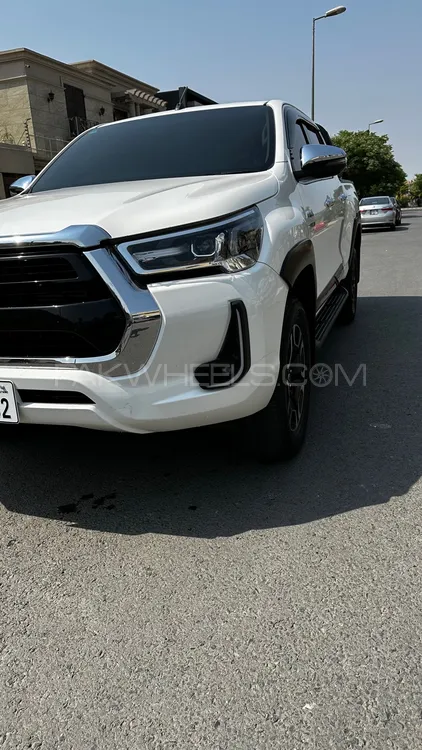 Toyota Hilux 2021 for Sale in Lahore Toyota Hilux 2021 for Sale in Lahore Image-3