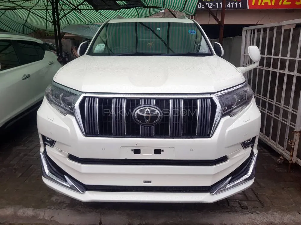 Toyota Prado 2017 for Sale in Lahore Image-1