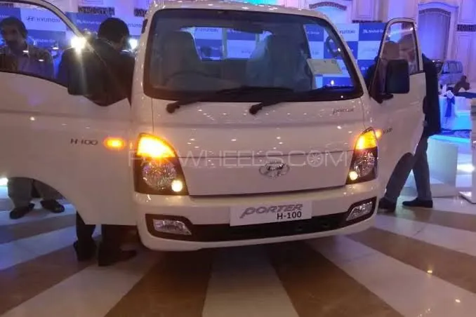 Hyundai H-100 2023 for Sale in Rawalpindi Image-1