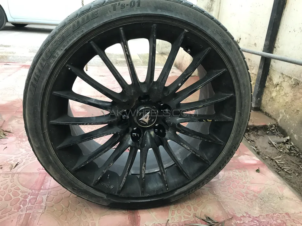 18” self imported wheels  Image-1