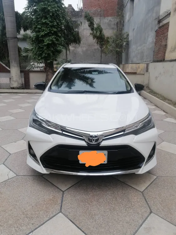 Toyota Corolla 2018 for Sale in Sialkot Image-1