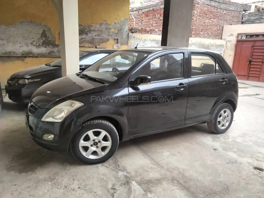 FAW V2 2015 for Sale in Lahore Image-1