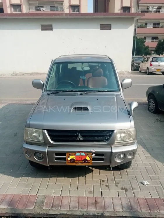 Mitsubishi Pajero Mini 2000 for Sale in Karachi Image-1