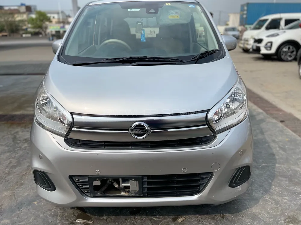 Nissan Dayz 2018 for Sale in Sialkot Image-1