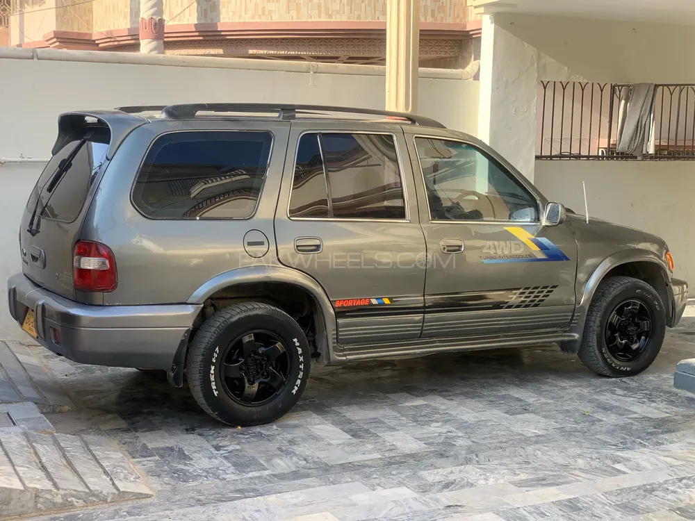 KIA Sportage 2002 for Sale in Hyderabad Image-1