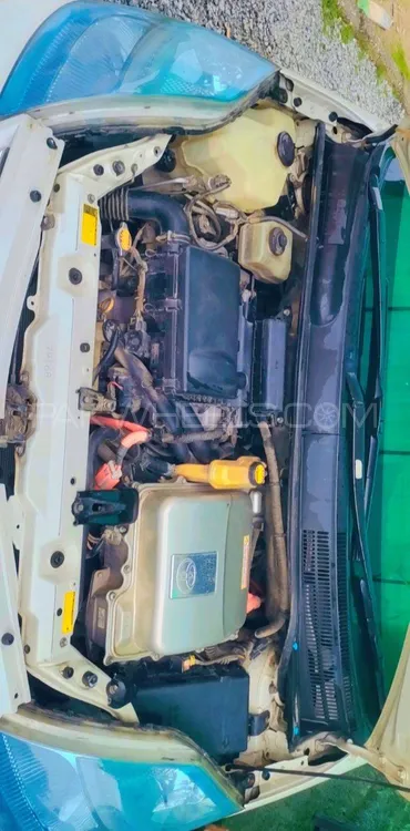 Toyota Prius 2008 for Sale in Mardan Image-1