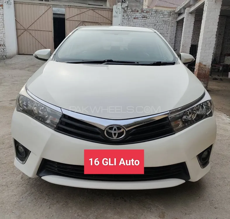 Toyota Corolla 2016 for Sale in Bannu Image-1