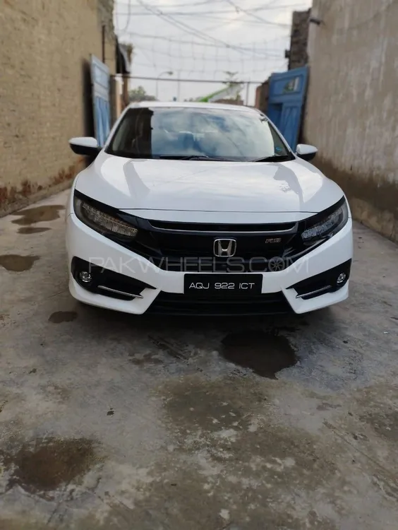 Honda Civic 2020 for Sale in Bannu Image-1