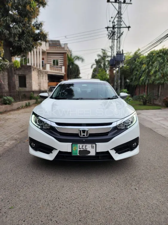 Honda Civic 2018 for Sale in Lahore Image-1
