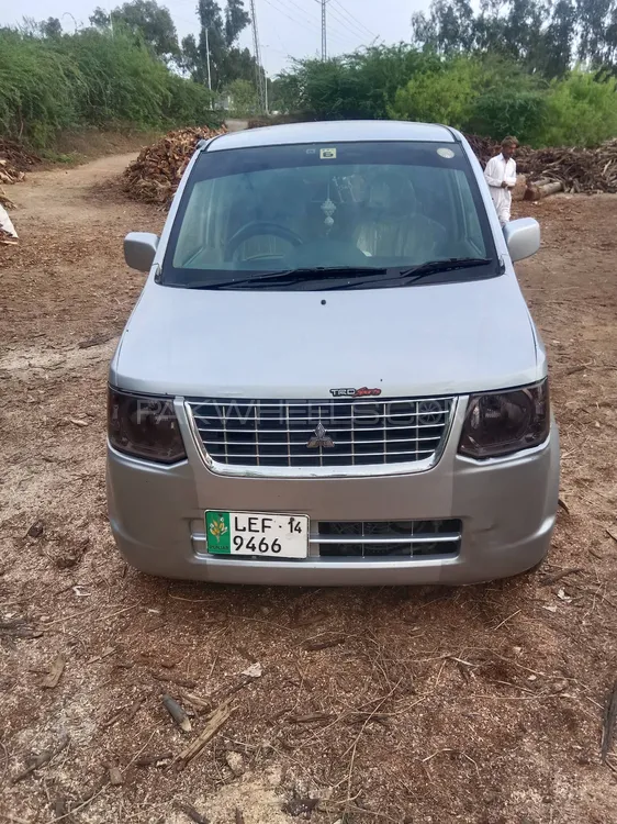 Mitsubishi Ek Wagon 2011 for Sale in Gujranwala Image-1