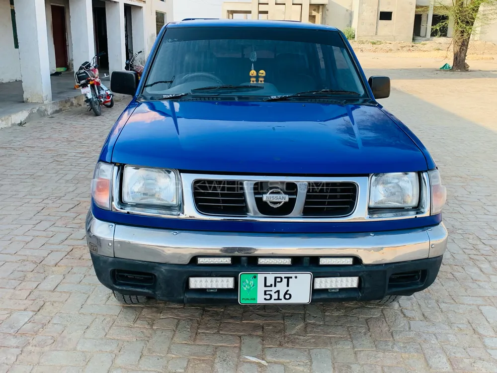Nissan Navara 1993 for Sale in Burewala Image-1