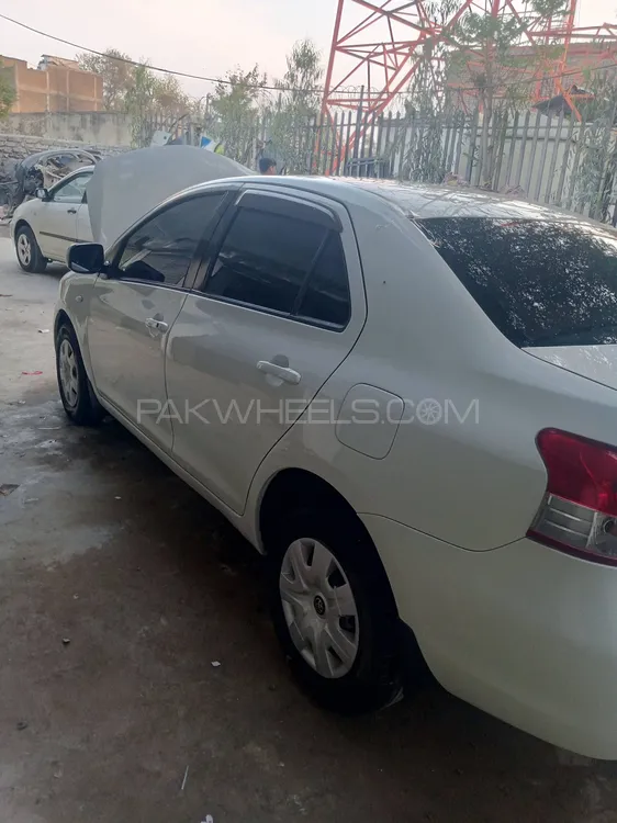 Toyota Belta 2007 for Sale in Nowshera Image-1