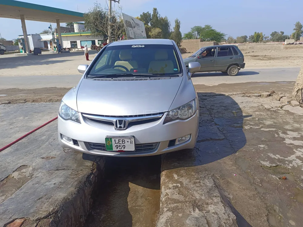 Honda Civic 2011 for Sale in D.G.Khan Image-1