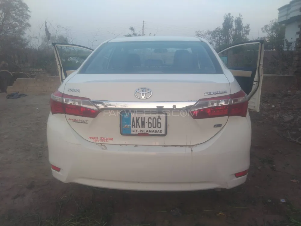 Toyota Corolla 2018 for Sale in Gujranwala Image-1