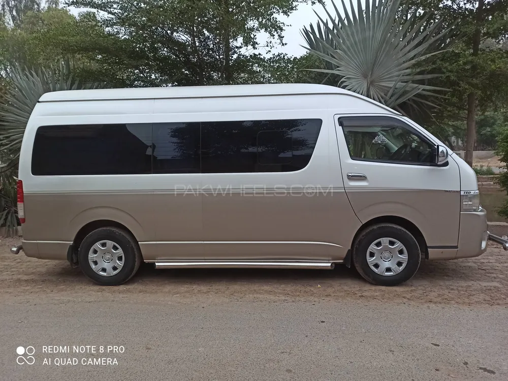 Toyota Hiace 2018 for Sale in Renala khurd Image-1