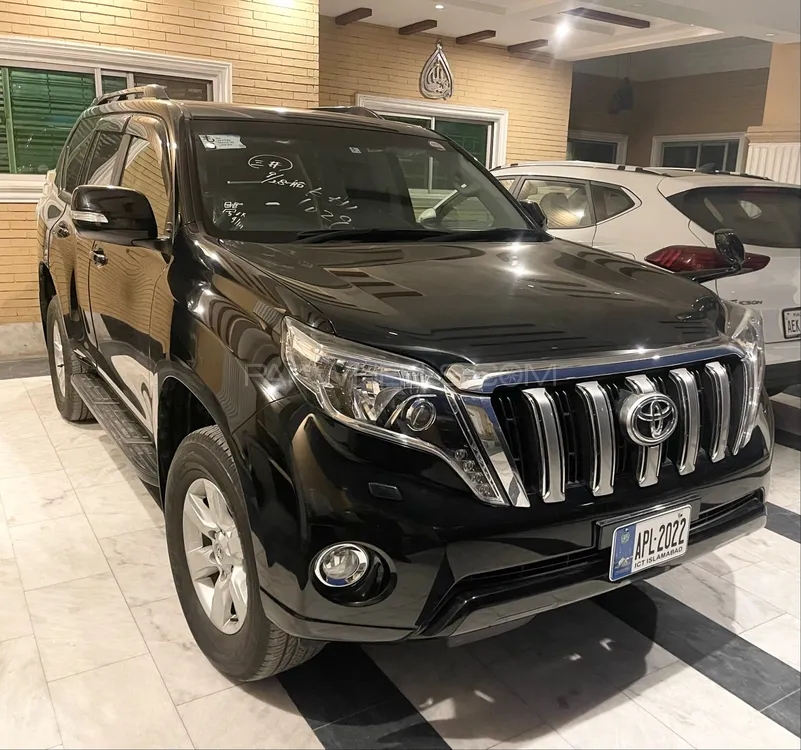 Toyota Prado 2016 for Sale in Lahore Image-1
