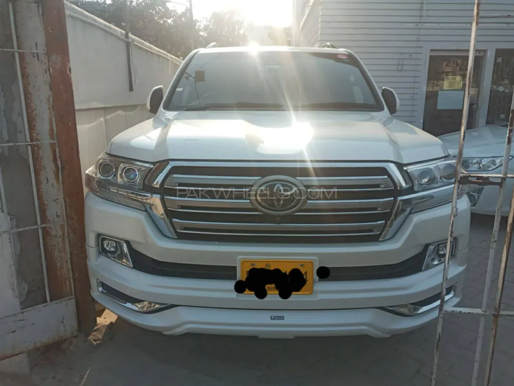 Toyota Land Cruiser 2016 for Sale in Karachi Image-1