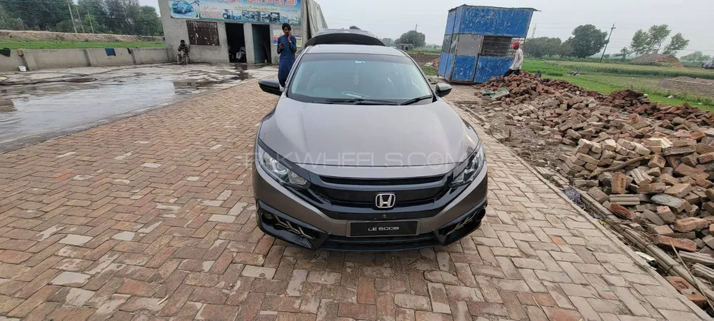 ہونڈا سوک 2017 for Sale in ساہیوال Image-1
