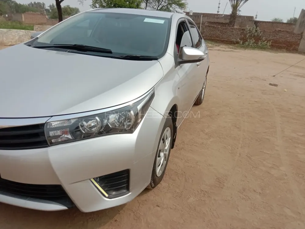 Toyota Corolla 2017 for Sale in Bhera Image-1