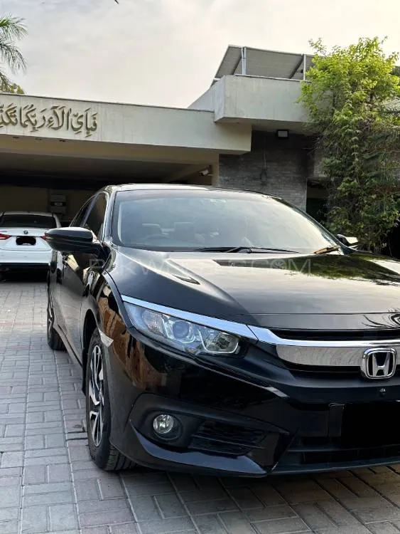 Honda Civic 2018 for Sale in Lahore Image-1