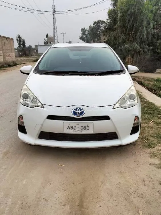 Toyota Aqua 2013 for Sale in Mardan Image-1