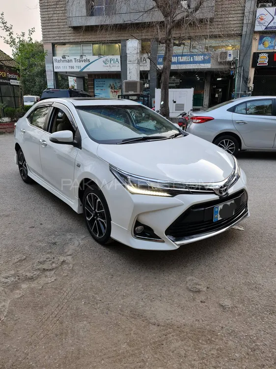 Toyota Corolla 2021 for Sale in Islamabad Image-1