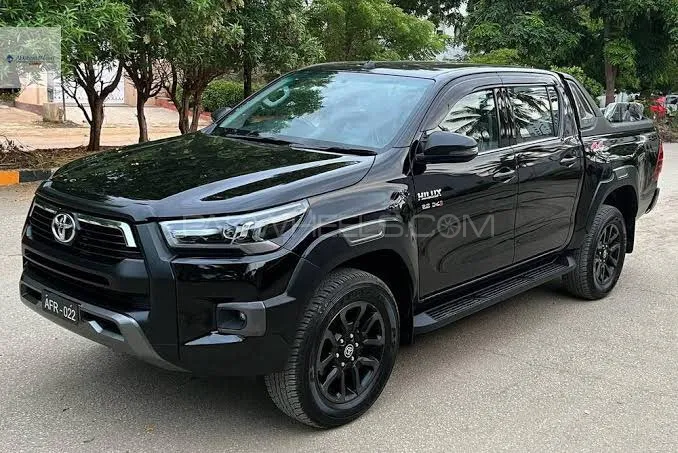 Toyota Hilux 2022 for Sale in Lahore Image-1