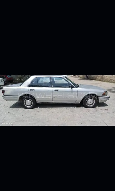 Toyota Crown 1988 for Sale in Lahore Image-1
