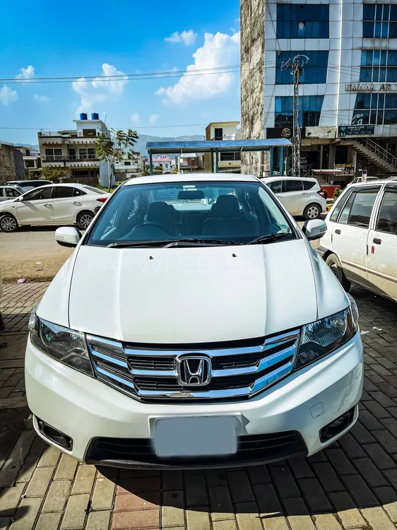 Honda City 2017 for Sale in Islamabad Image-1