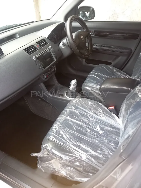 Suzuki Swift 2018 for Sale in Lahore Image-1