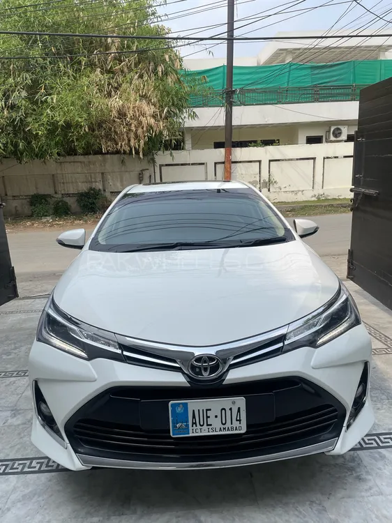 Toyota Corolla 2020 for Sale in Lahore Image-1