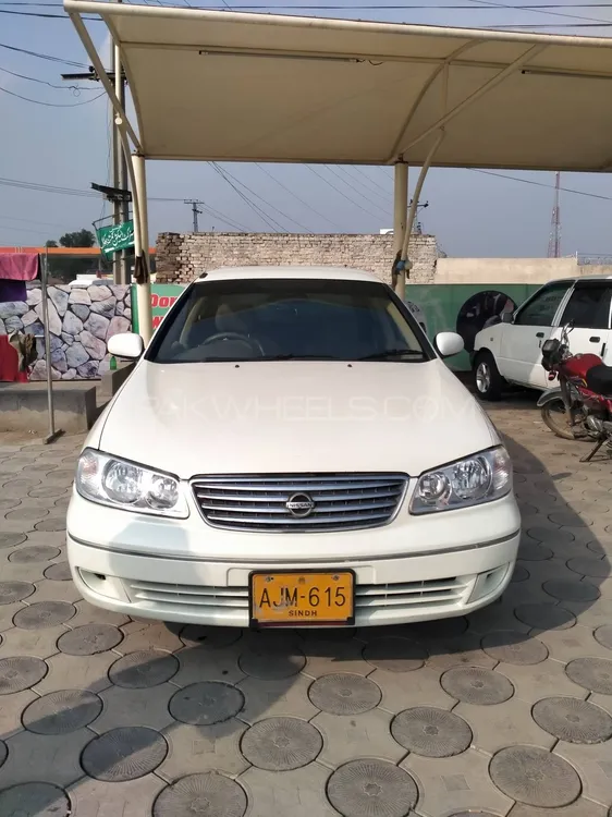 Nissan Sunny 2005 for Sale in Islamabad Image-1