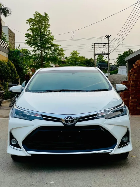 Toyota Corolla 2022 for Sale in Faisalabad Image-1