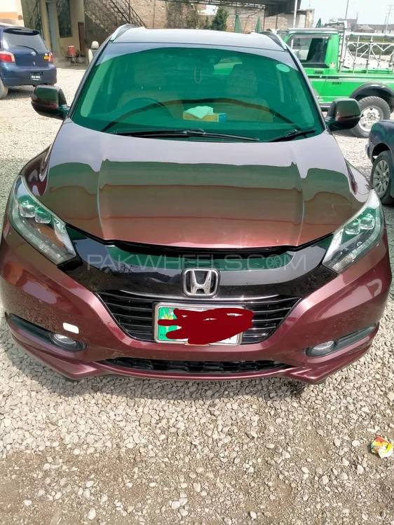 Honda Vezel 2015 for Sale in Peshawar Image-1